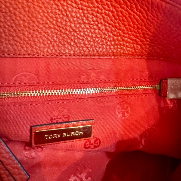 Tory Burch Vibrant Red Shoulder Bag - Picture 7 of 11
